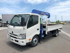 Dutro Truck (With 4 Steps Of Cranes)_1