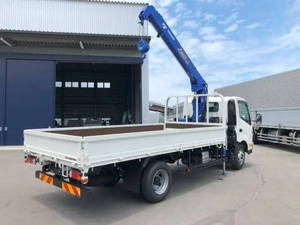 Dutro Truck (With 4 Steps Of Cranes)_2