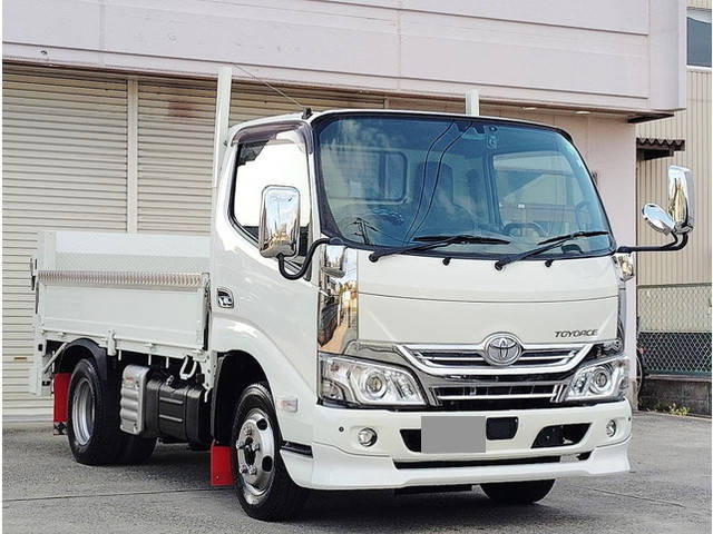 TOYOTA Toyoace Flat Body 2RG-XZC605 2020 138,640km