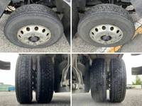 ISUZU Forward Refrigerator & Freezer Truck TKG-FRR90T2 2015 520,580km_24