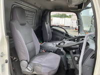 ISUZU Forward Refrigerator & Freezer Truck TKG-FRR90T2 2015 520,580km_33