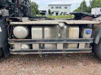 UD TRUCKS Quon Trailer Head QKG-GK5XAB 2012 834,718km_16