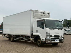 Forward Refrigerator & Freezer Truck_2