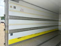 ISUZU Forward Refrigerator & Freezer Truck 2PG-FRR90S2 2023 27,000km_9