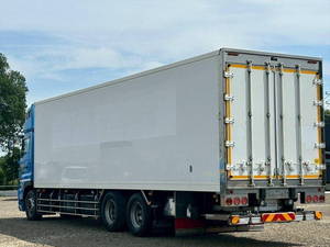 Profia Refrigerator & Freezer Truck_2