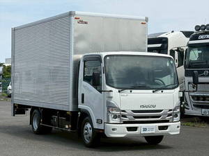 Elf Aluminum Van_2