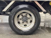 ISUZU Elf Aluminum Van TKG-NPR85AN 2013 126,000km_11