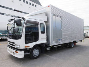 Forward Aluminum Van_1