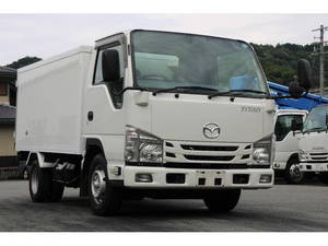 Titan Refrigerator & Freezer Truck_1