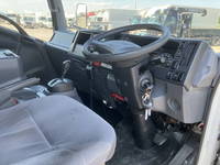 ISUZU Elf Panel Van TPG-NPR85YN 2017 194,091km_32