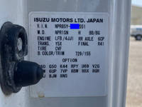 ISUZU Elf Panel Van TPG-NPR85YN 2017 194,091km_39