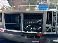 ISUZU Elf Aluminum Van BKG-NMR85AN 2009 106,565km_38