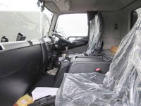 MITSUBISHI FUSO Fighter Aluminum Wing 2KG-FK65F 2024 820km_16