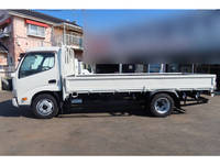 HINO Dutro Flat Body 2RG-XZU655M 2020 76,819km_4