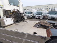 ISUZU Giga Trailer Head QKG-EXD52BD 2017 420,500km_24