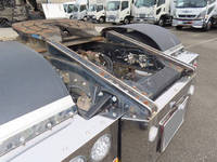 ISUZU Giga Trailer Head QKG-EXD52BD 2017 420,500km_8