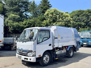 Dutro Garbage Truck_1