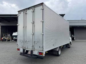 Elf Aluminum Van_2