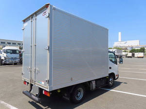 Dyna Aluminum Van_2