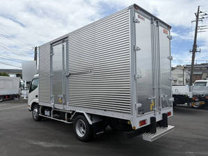 Dutro Aluminum Van_2