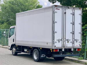 Elf Panel Van_2