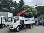 Elf Truck (With 4 Steps Of Cranes)