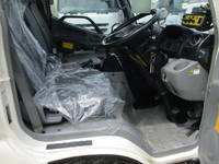HINO Dutro Garbage Truck TKG-XZU600X 2018 109,000km_15