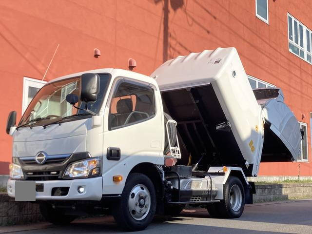 HINO Dutro Garbage Truck TSG-XKU600X 2017 73,000km