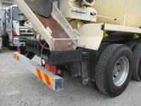 ISUZU Giga Mixer Truck QKG-CXZ77AT 2015 235,000km_14