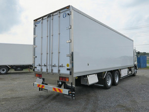 Profia Refrigerator & Freezer Truck_2