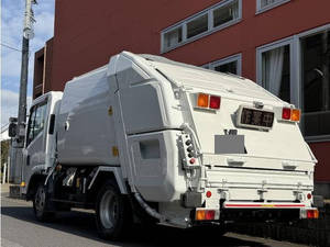 Elf Garbage Truck_2