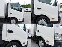 TOYOTA Dyna Panel Van TKG-XZU710 2018 194,000km_4