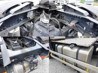 UD TRUCKS Quon Trailer Head 2PG-GK5AAE 2019 741,028km_14