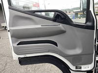 MITSUBISHI FUSO Canter Flat Body 2RG-FBA20 2022 2,200km_27