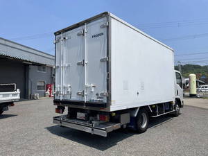 Elf Refrigerator & Freezer Truck_2
