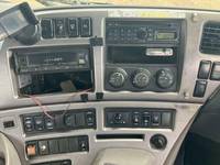 UD TRUCKS Quon Trailer Head QPG-GK5XAB 2015 569,000km_20
