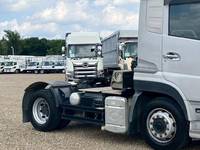 UD TRUCKS Quon Trailer Head QPG-GK5XAB 2015 569,000km_5