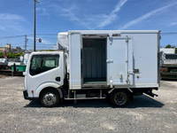 NISSAN Atlas Refrigerator & Freezer Truck SKG-TZ2F24 2017 211,914km_5