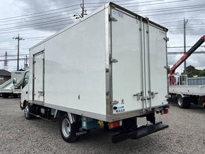 Dyna Refrigerator & Freezer Truck_2