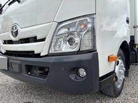 TOYOTA Dyna Refrigerator & Freezer Truck 2RG-XZU710 2021 27,285km_9