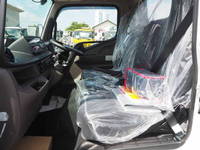MITSUBISHI FUSO Canter Truck (With 4 Steps Of Cranes) 2RG-FEAV0 2025 441km_32