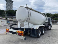 ISUZU Giga バルクシャ（フンリュウタイウンパンシャ） QKG-CYL77A 2014 496,000km_3