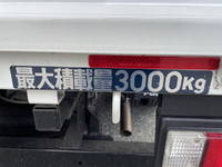 MITSUBISHI FUSO Canter Flat Body 2RG-FEAV0 2023 1,381km_14