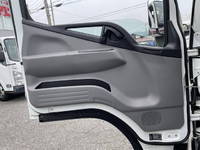 MITSUBISHI FUSO Canter Flat Body 2RG-FEAV0 2023 1,381km_25