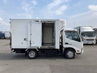 HINO Dutro Refrigerator & Freezer Truck TKG-XZC605M 2013 257,753km_7