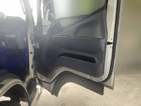 MITSUBISHI FUSO Canter Guts Flat Body TPG-FBA00 2013 172,925km_25