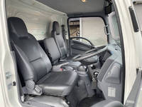 ISUZU Elf Aluminum Van TPG-NPR85AN 2018 95,615km_33