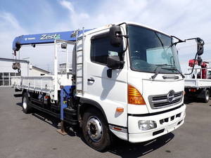 Ranger Truck (With 4 Steps Of Cranes)_1