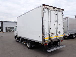 Elf Refrigerator & Freezer Truck_2