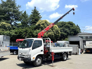 Dyna Truck (With 4 Steps Of Cranes)_1